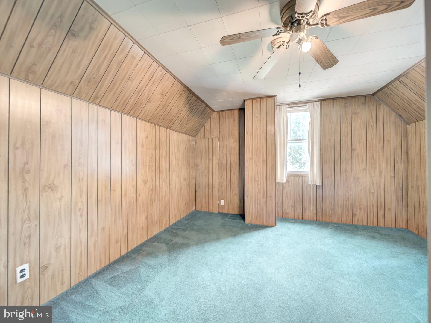 6505 Beechwood Road Baltimore, MD 21239 - Photo 33 of 46 wooden floor in an empty room with a window