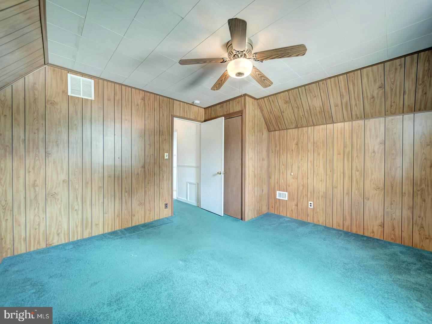 6505 Beechwood Road Baltimore, MD 21239 - Photo 41 of 46 a view of an empty room with a window