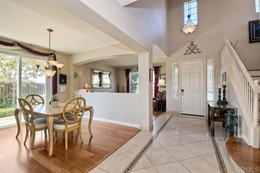 1122 Sunset Heights Road Escondido, CA 92026 - Photo 3 of 24 Gallery Image 3