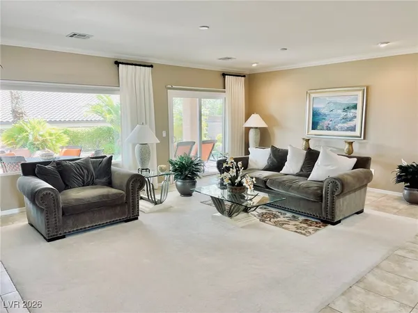 $2,590 | 2192 Canyon Ville Drive, Henderson, NV 89044