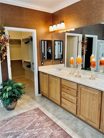 $2,590 | 2192 Canyon Ville Drive, Henderson, NV 89044