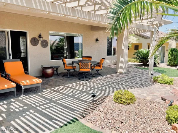 $2,590 | 2192 Canyon Ville Drive, Henderson, NV 89044