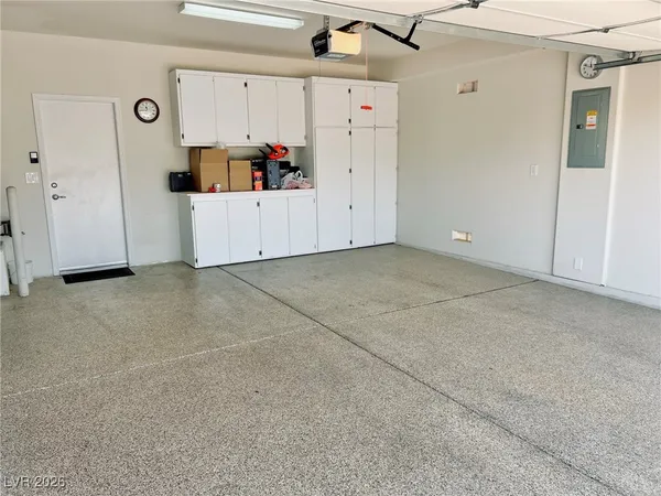 $2,590 | 2192 Canyon Ville Drive, Henderson, NV 89044