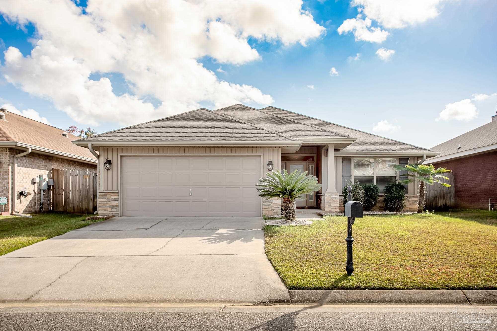 3477 Wasatch Range Loop Pensacola, FL 32526 - Photo 2 of 31