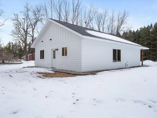 $319,000 | 2708 23rd Avenue Southwest, Pine River, MN 56474