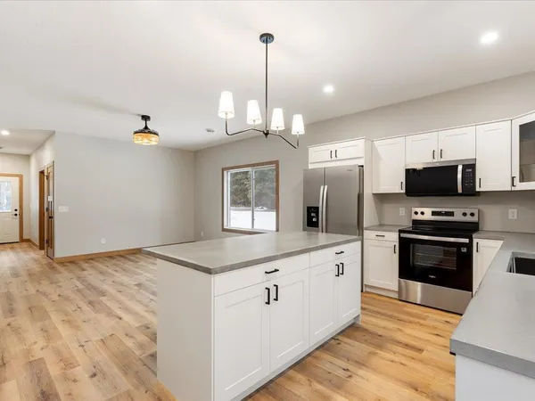 $319,000 | 2708 23rd Avenue Southwest, Pine River, MN 56474