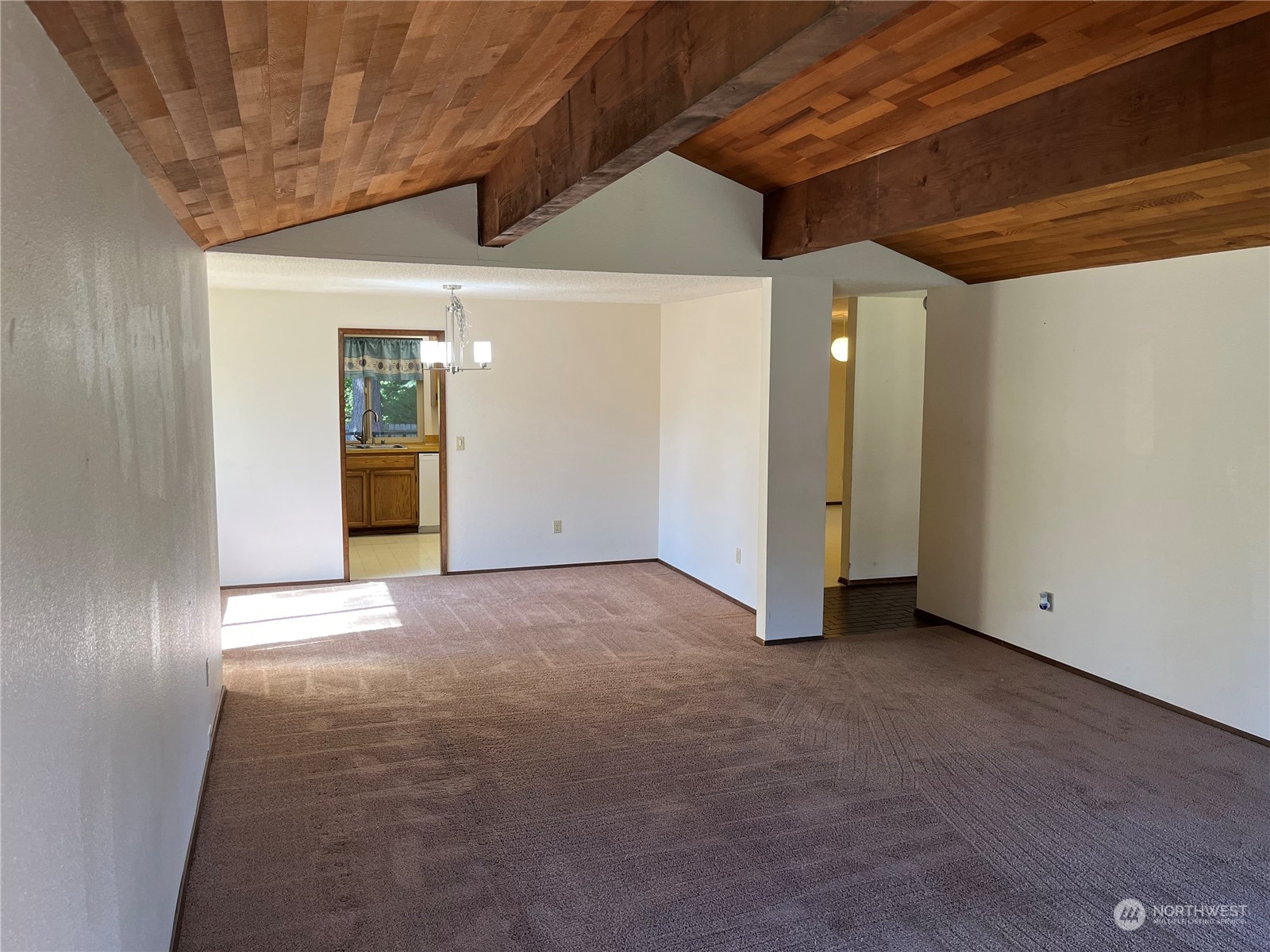 14005 149th Place Southeast Renton, WA 98059 - Photo 5 of 35 a view of an empty room