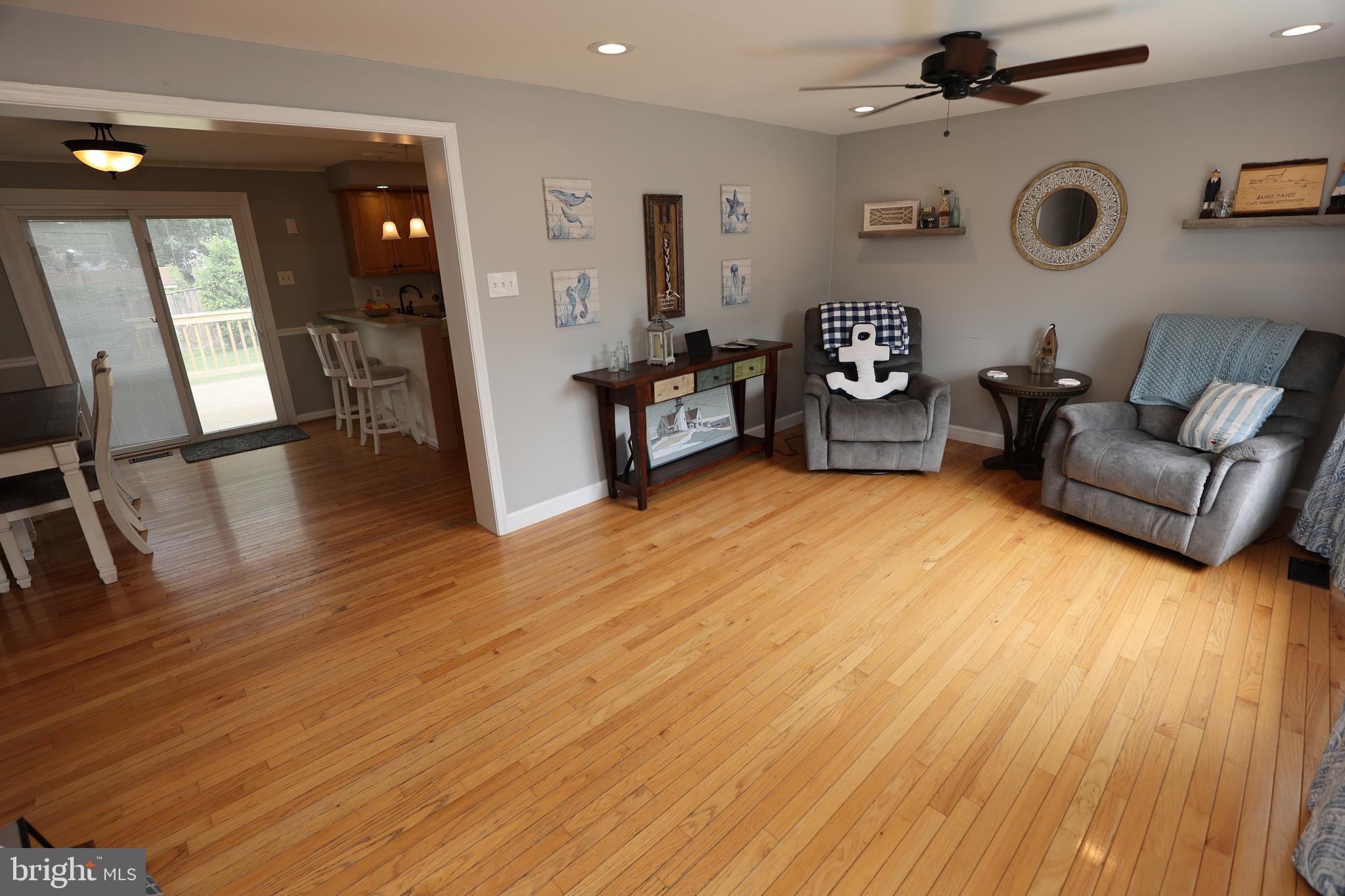 1207 Reames Road Baltimore, MD 21220 - Photo 5 of 42 Gallery Image 5