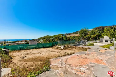 $1,495,000 | 3637 Seahorn Drive, Malibu, CA 90265