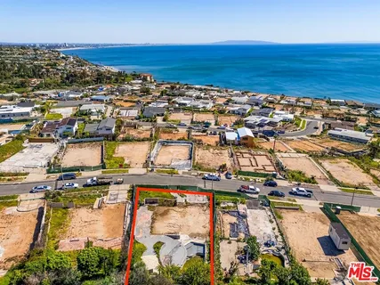 $1,495,000 | 3637 Seahorn Drive, Malibu, CA 90265