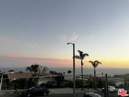 $1,495,000 | 3637 Seahorn Drive, Malibu, CA 90265