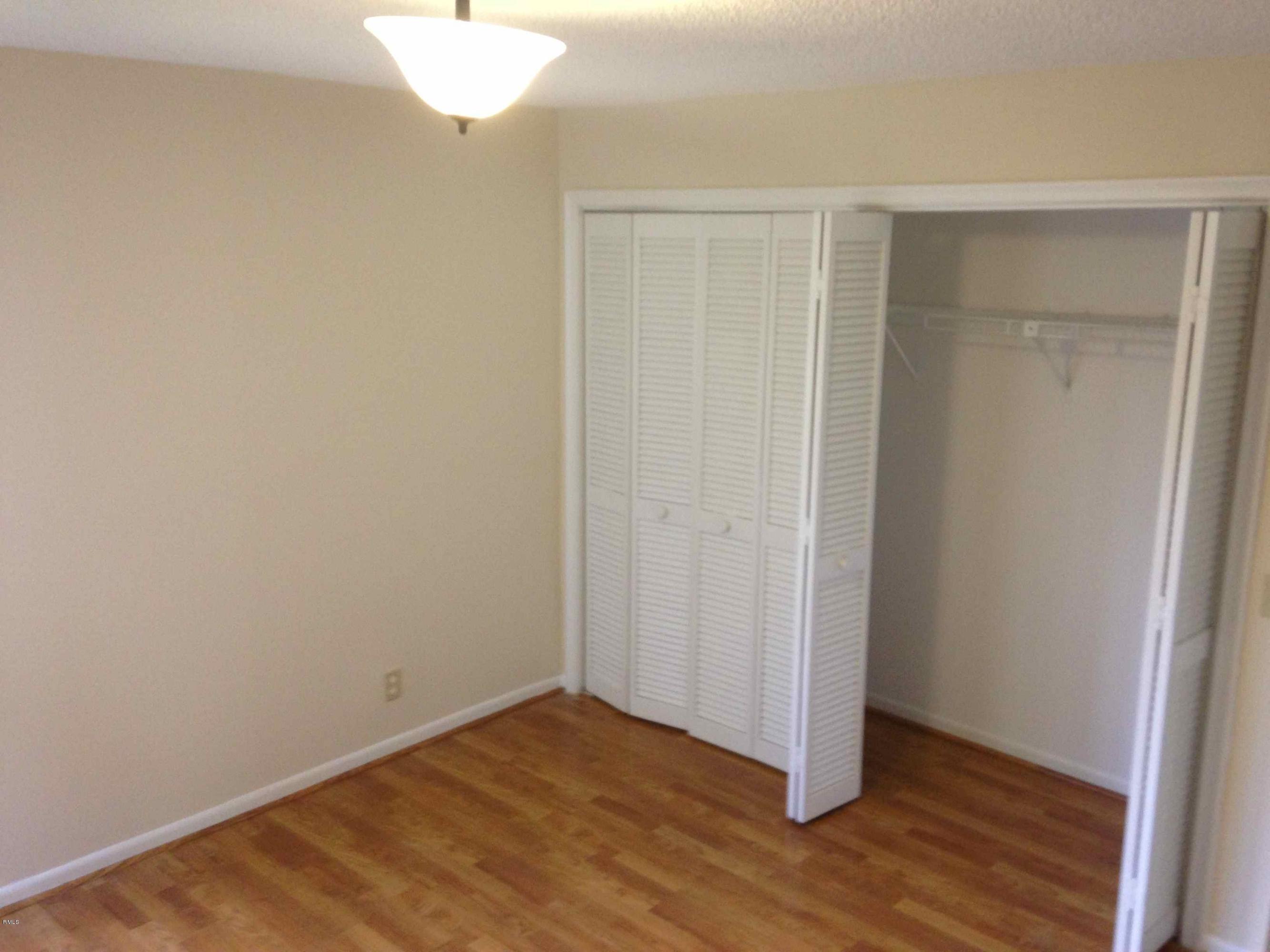 7499 Malibu Crescent Boca Raton, FL 33433 - Photo 12 of 15 2nd bedroom