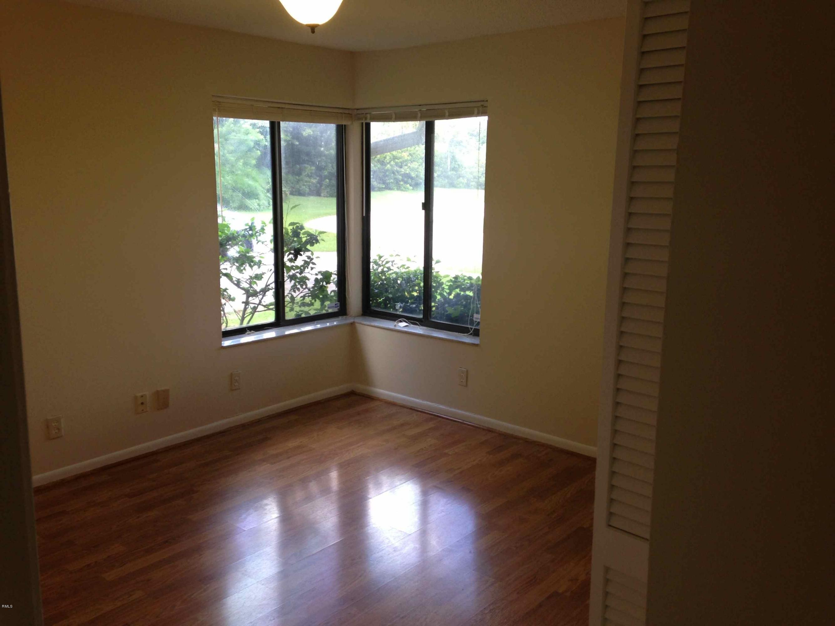 7499 Malibu Crescent Boca Raton, FL 33433 - Photo 13 of 15 3rd bedroom