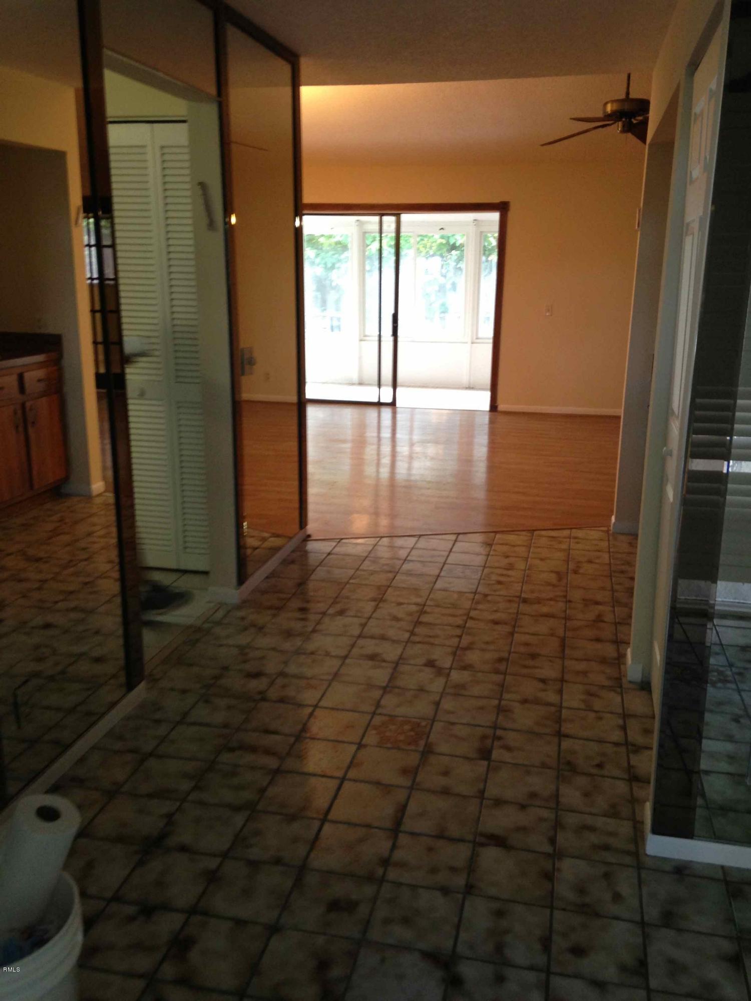 7499 Malibu Crescent Boca Raton, FL 33433 - Photo 15 of 15 entrance