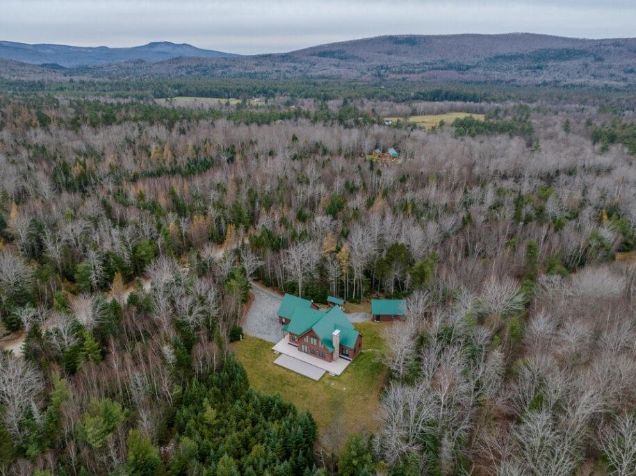 195 Slide Brook Road Easton, NH 03580 - Photo 36 of 39
