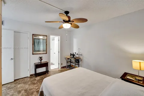 $229,900 | 455 Paradise Isle Boulevard, Unit 104, Hallandale Beach, FL 33009
