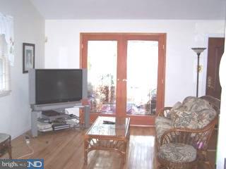 201 Lawrence Road Broomall, PA 19008 - Photo 3 of 6