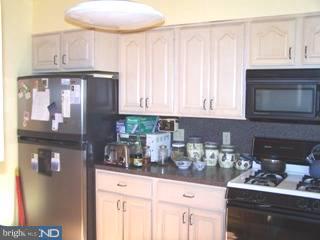 201 Lawrence Road Broomall, PA 19008 - Photo 4 of 6