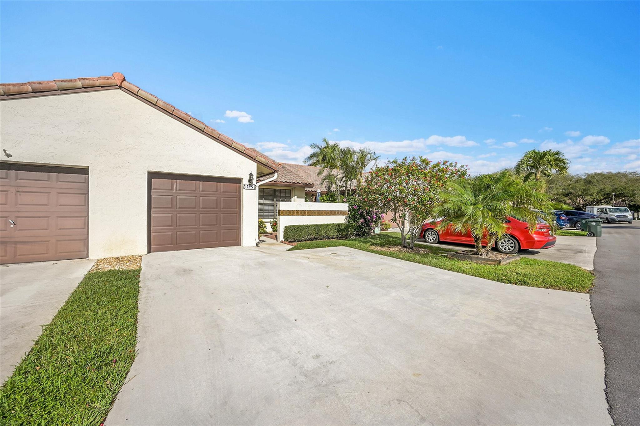 415 Buttonwood Place Boca Raton, FL 33431 - Photo 2 of 43 Photo 2