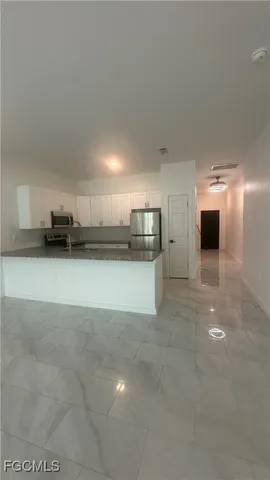 $1,700 | 4734 22nd Street Southwest, Lehigh Acres, FL 33973