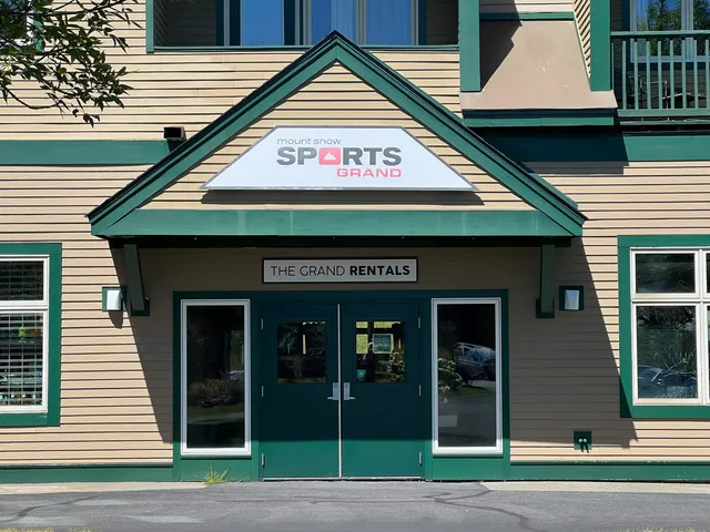 $46,000 | 357-359 Qtr 2 Grand Summit Way, Unit 357/359 QTR 2, West Dover, VT 05356