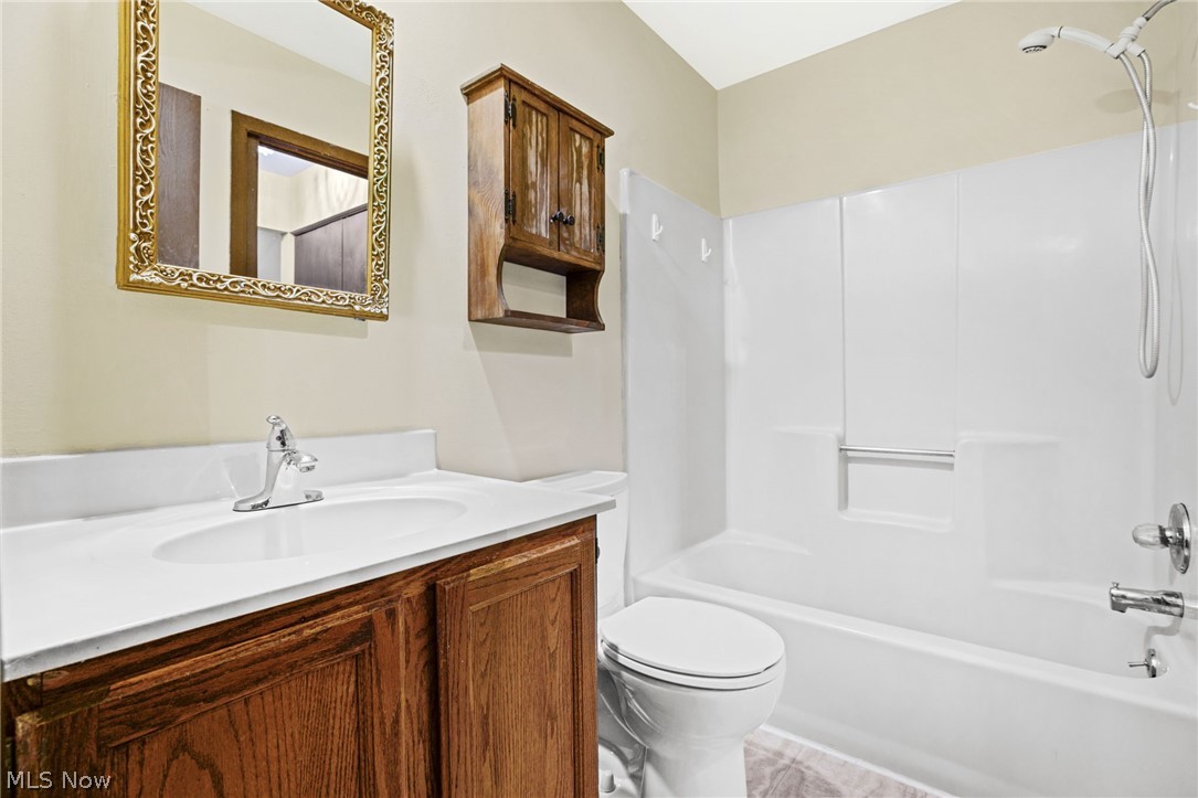 4605 Stow Road Stow, OH 44224 - Photo 17 of 26