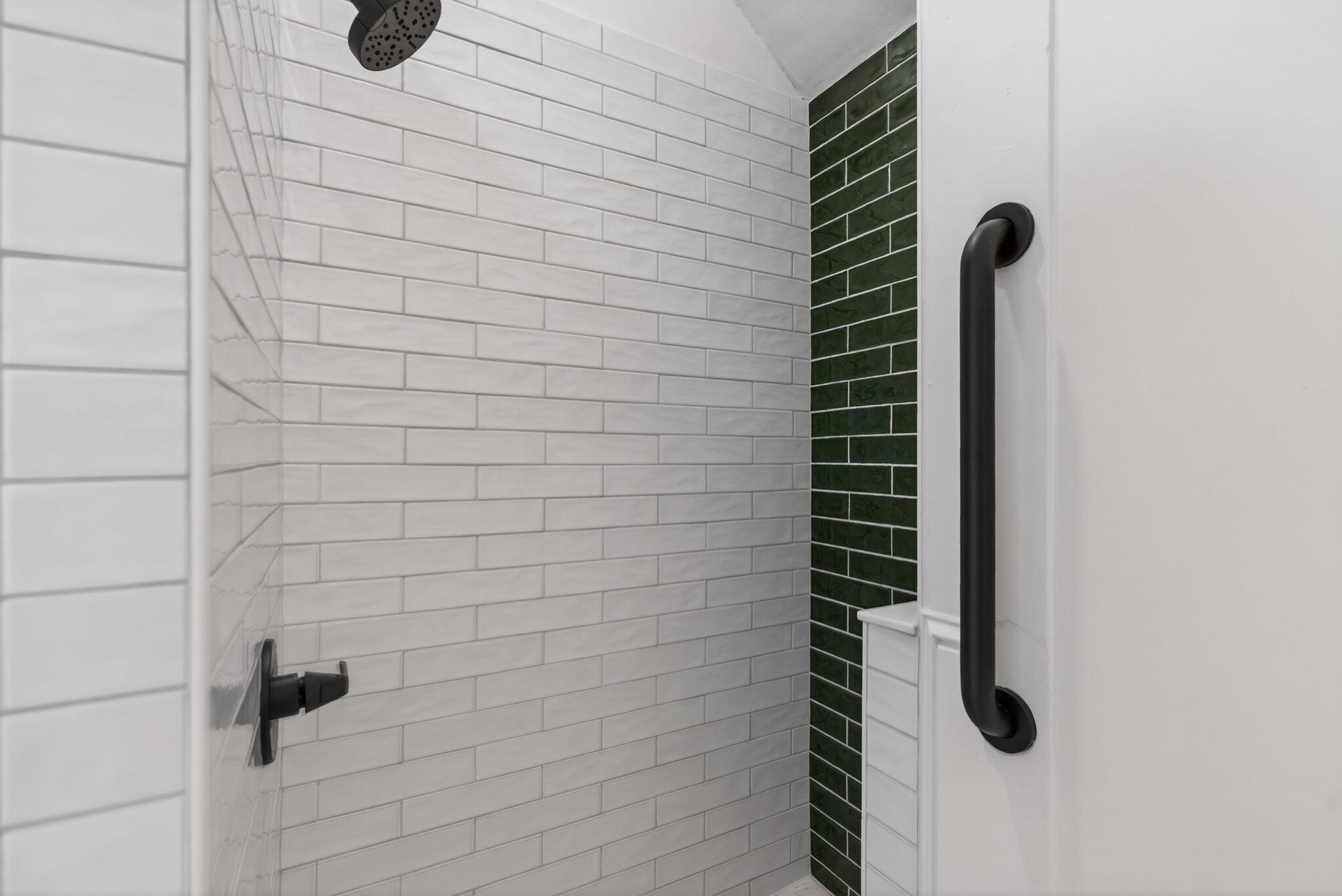 170 Clark Street, Unit 1 Portland, ME 04102 - Photo 20 of 26 Bathroom