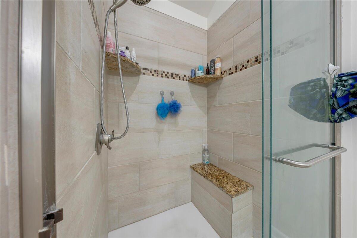 5586 Highfields Road Roanoke, VA 24018 - Photo 13 of 29 a bathroom with a shower