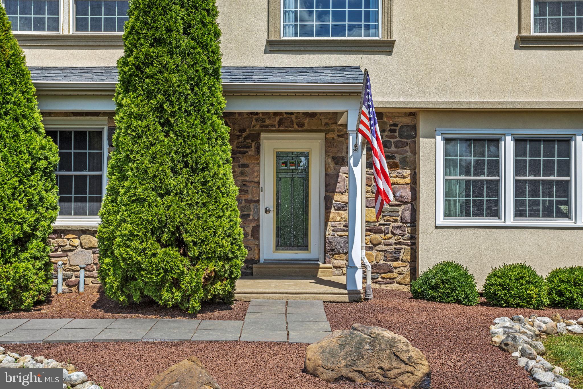 4853 Bergstrom Road Doylestown, PA 18902 - Photo 4 of 61 Gallery Image 4