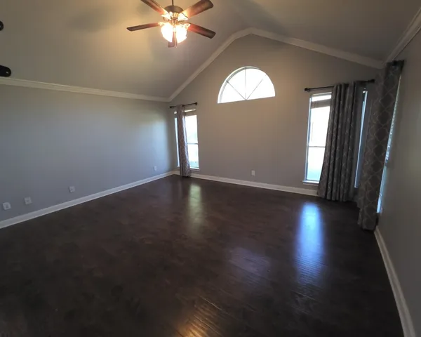 $275,000 | 4510 West Thunderwood Circle, Fresno, TX 77545