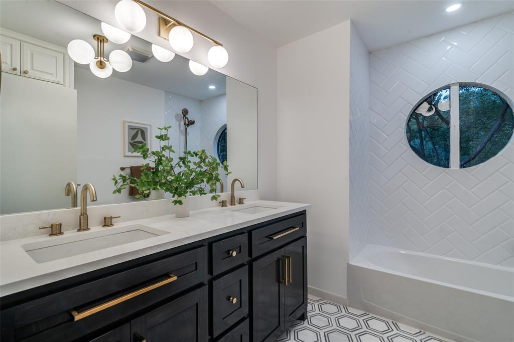 1319 El Patio Drive Dallas, TX 75218 - Photo 16 of 25