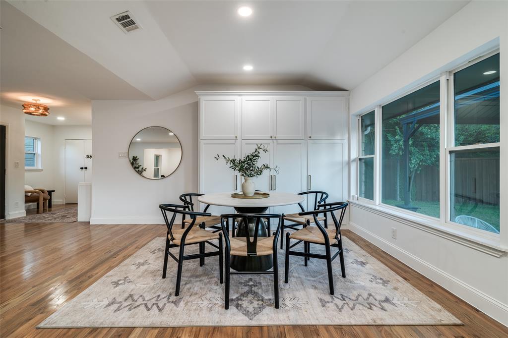 1319 El Patio Drive Dallas, TX 75218 - Photo 7 of 25