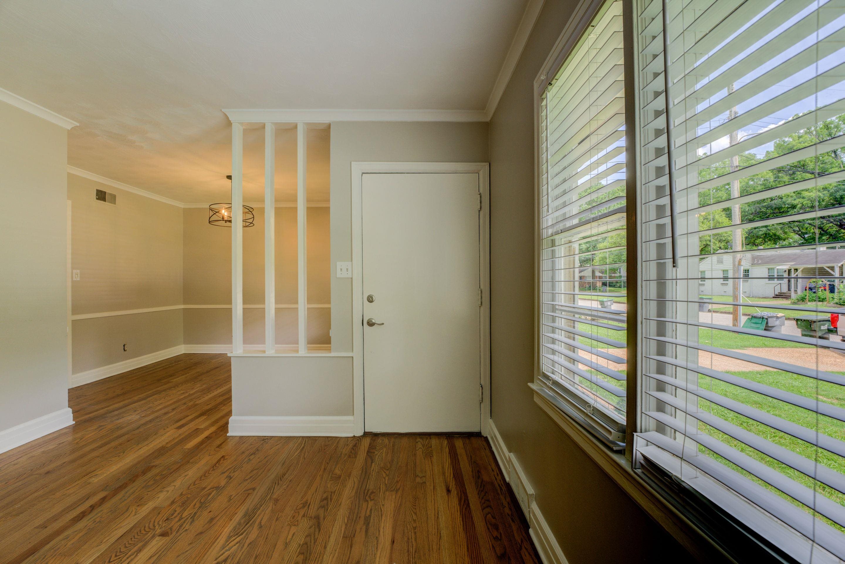 4708 Chip Road Memphis, TN 38117 - Photo 12 of 21 a view of a room with wooden floor and windows