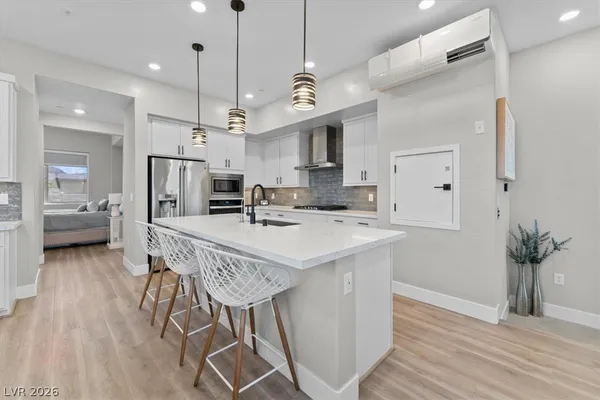 $689,000 | 10001 Hematite Place, Unit 1, Las Vegas, NV 89143