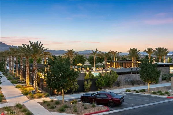 $689,000 | 10001 Hematite Place, Unit 1, Las Vegas, NV 89143