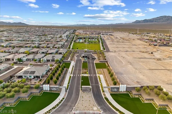 $689,000 | 10001 Hematite Place, Unit 1, Las Vegas, NV 89143