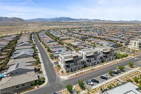 $689,000 | 10001 Hematite Place, Unit 1, Las Vegas, NV 89143
