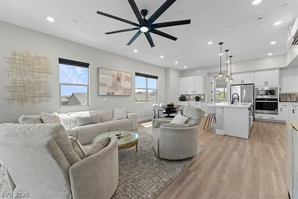 $689,000 | 10001 Hematite Place, Unit 1, Las Vegas, NV 89143