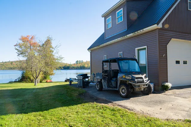 $439,999 | 24 Autumn Lane, Lincoln, ME 04457