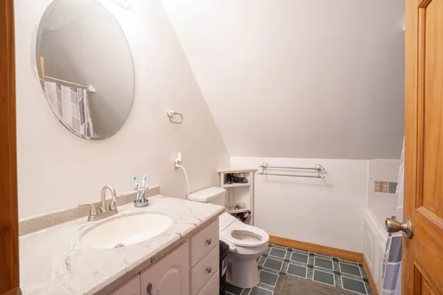 $439,999 | 24 Autumn Lane, Lincoln, ME 04457