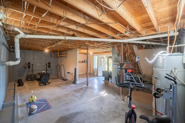 $439,999 | 24 Autumn Lane, Lincoln, ME 04457