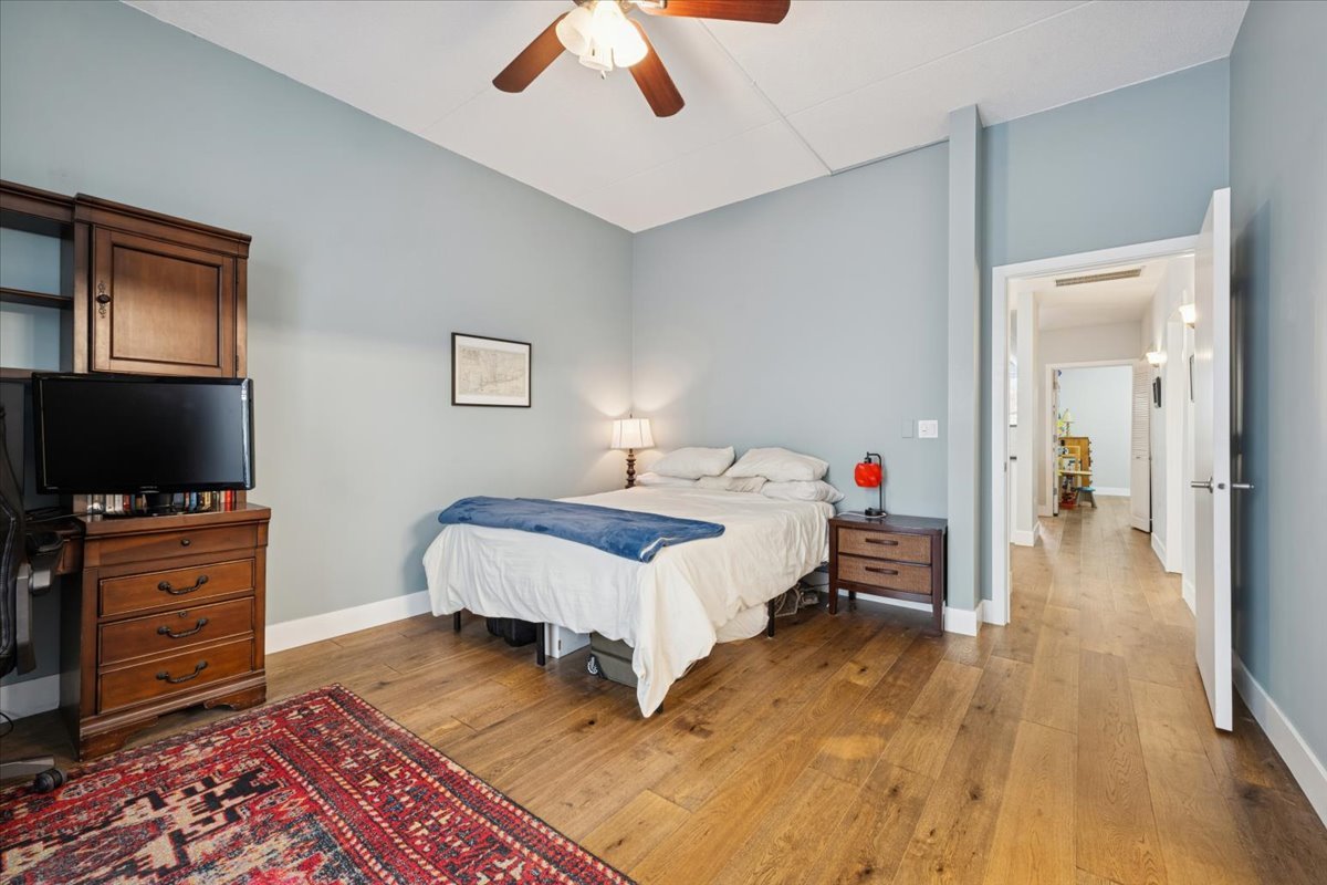 4118 North Lincoln Avenue, Unit 202 Chicago, IL 60618 - Photo 10 of 12