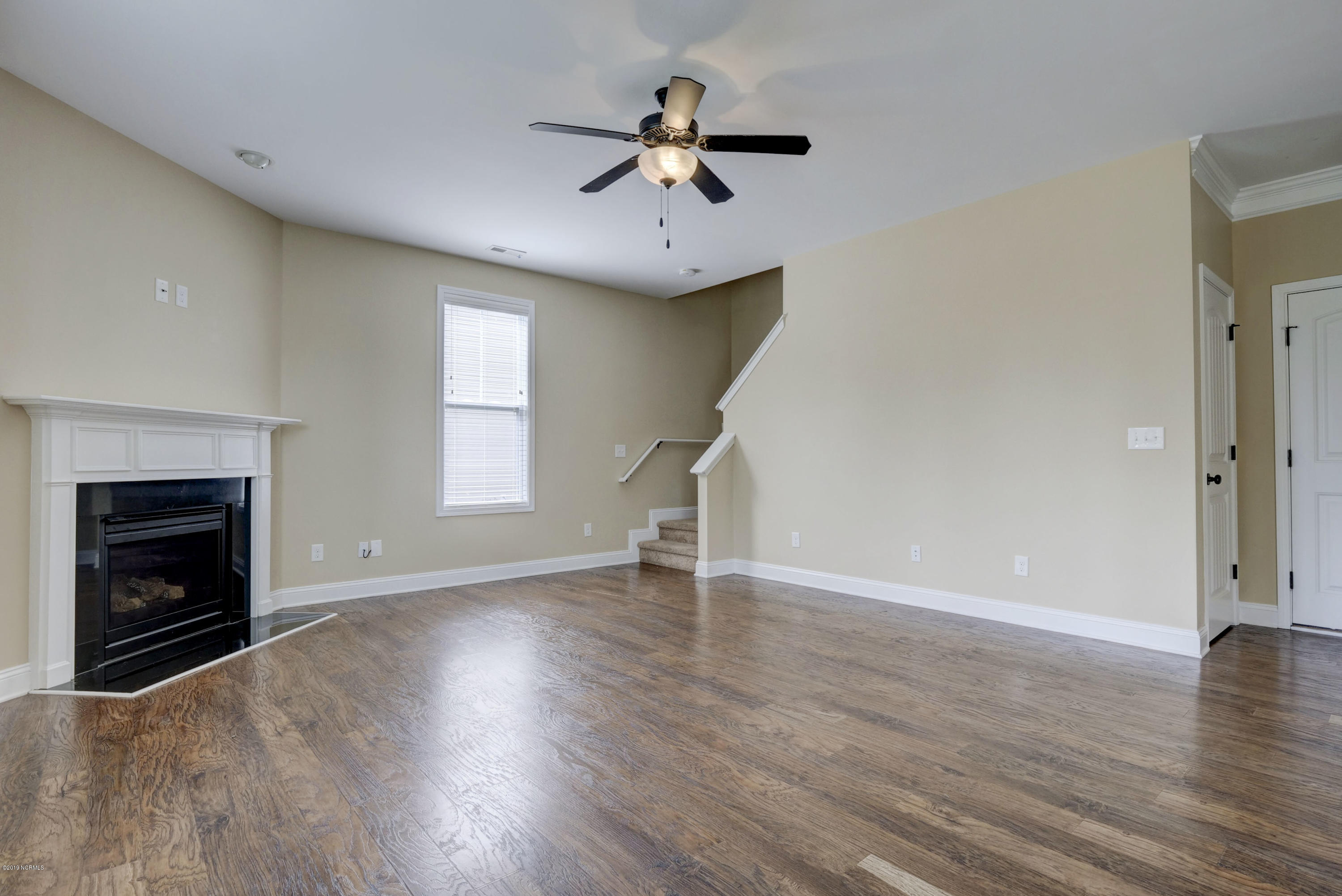 409 Albemarle Road Wilmington, NC 28405 - Photo 9 of 29 _4322977_78_79_80_81_82_83