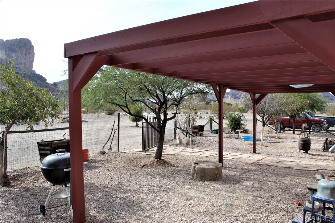 1950 Growler Road Golden Valley, AZ 86413 - Photo 15 of 42 a view of outdoor space with sink