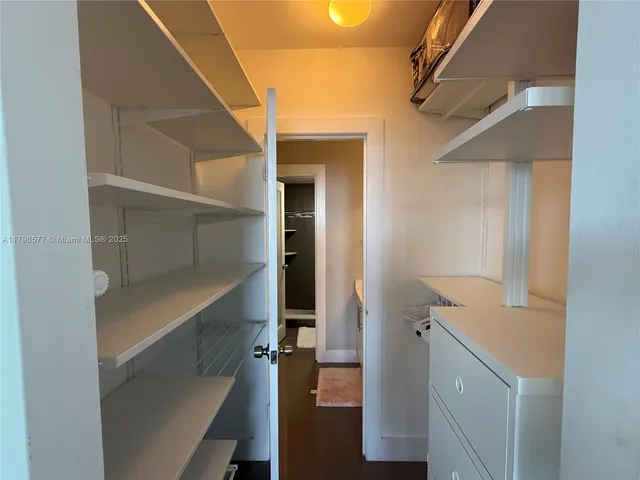 $3,500 | 100 Lincoln Road, Unit 1420, Miami Beach, FL 33139