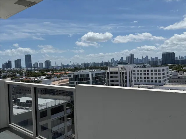 $3,500 | 100 Lincoln Road, Unit 1420, Miami Beach, FL 33139