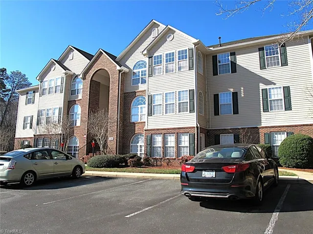 $190,000 | 331 Mill Pond Drive, Winston-Salem, NC 27106