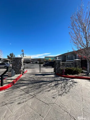 $1,450 | 2000 Silverada Boulevard, Unit 112, Reno, NV 89512