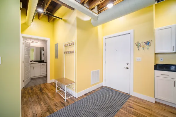 $179,900 | 86 Washington Street, Unit 340, Manistee, MI 49660