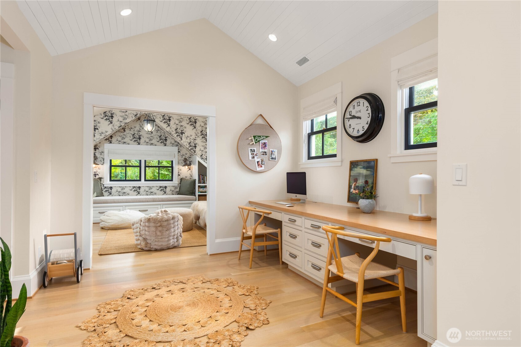 2206 Evergreen Point Road Medina, WA 98039 - Photo 25 of 39